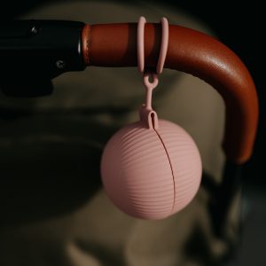 PETITE&MARS Szilikon cumitartó tok Dusty Rose 0m+ - (719820)