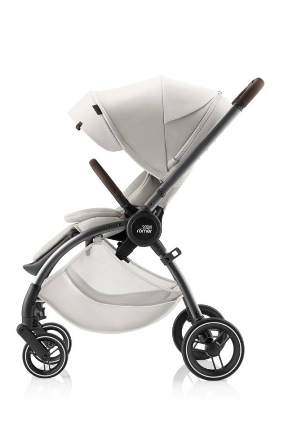 Britax Römer Rio Essential Szett + ajándék Baby-Safe Core hordozó és bázis - Image 3