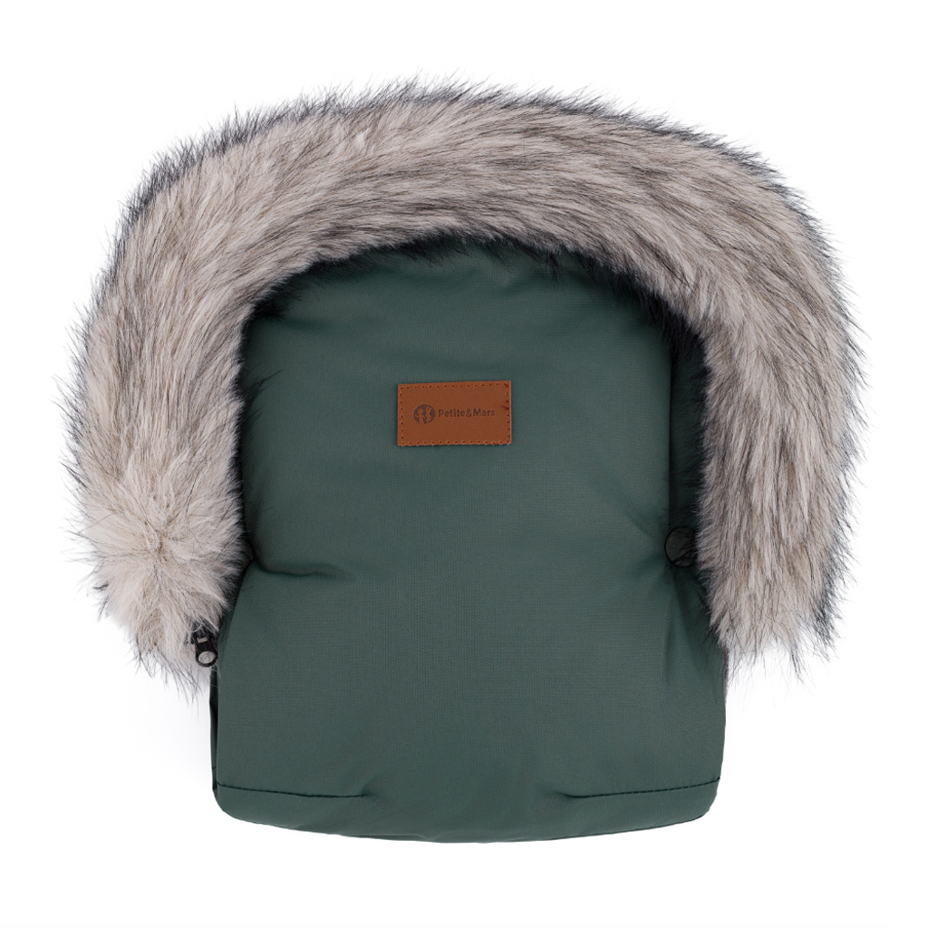 PETITE&MARS Téli szett Arctic 4in1 bundazsák + kézmelegítő kesztyű babakocsira Furry Veritable Khaki - Image 14